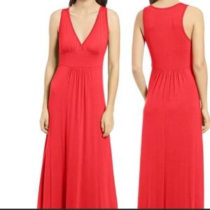 loveapella red V~Neck maxi dress size small.